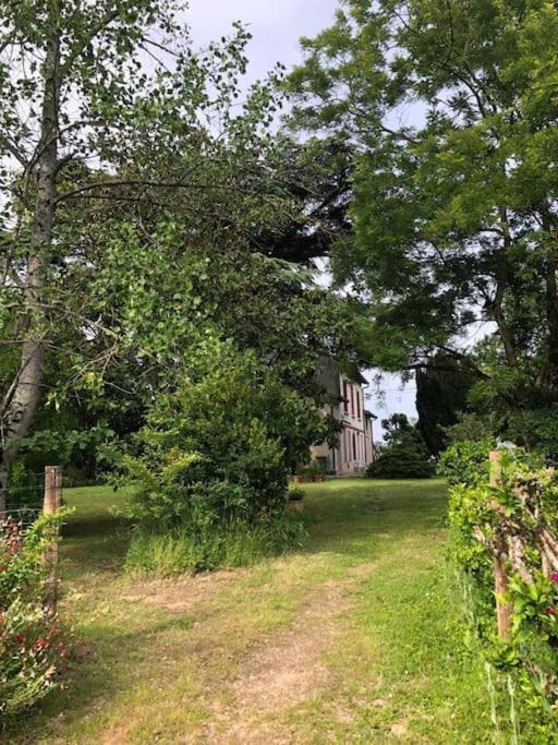 Maison De Famille Avec Parc Arbore Montauban Extérieur photo